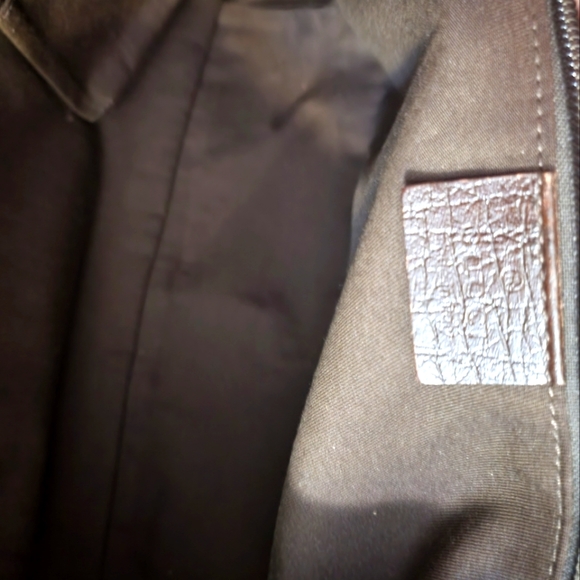 (SOLD)Authentic Gucci Tote bag - Picture 10 of 12